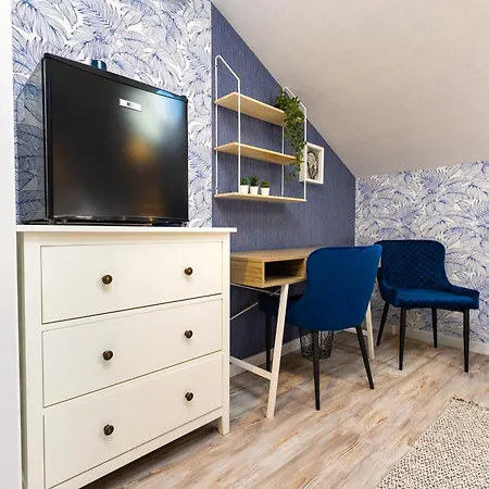 Kapana Art Sky Parking Included Gasthof Plowdiw