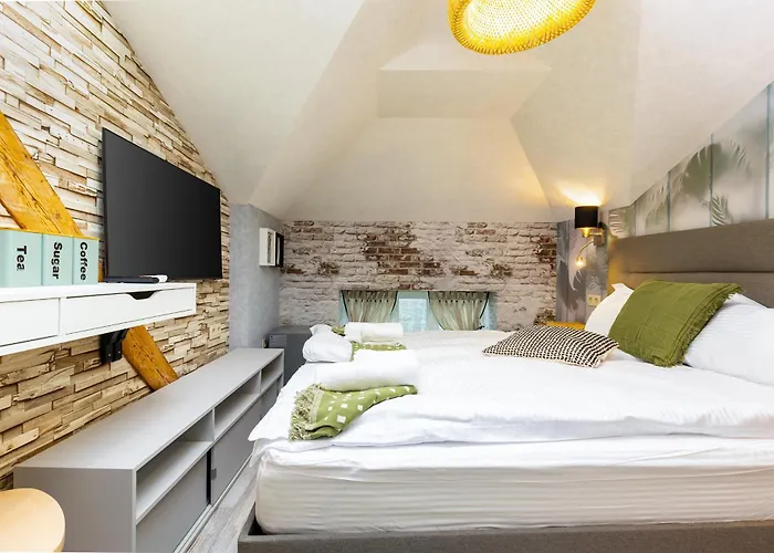 Kapana Art Sky Parking Included 3*