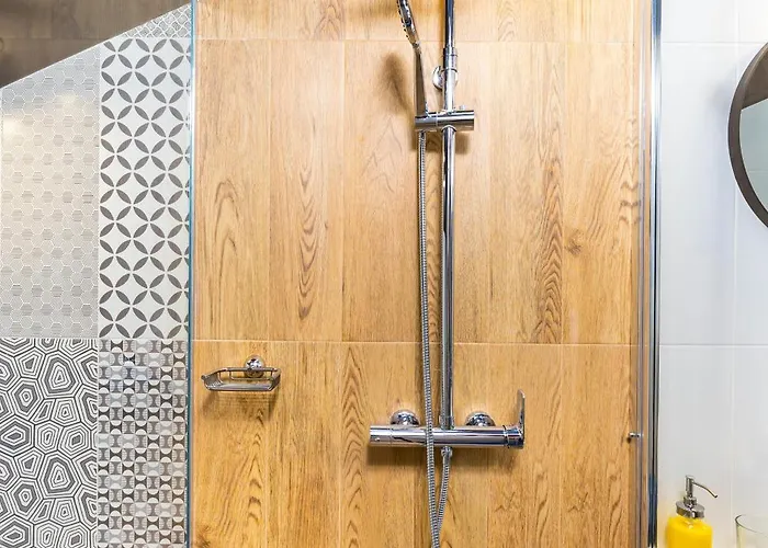 Kapana Art Sky Parking Included