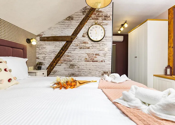 Kapana Art Sky Parking Included